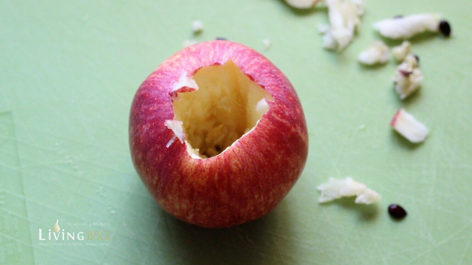 Einhorn Bratapfel mit Dominosteinen – Leckeres Bratapfel Rezept_Bratapfel Rezept Apfel aush hlen_bratapfel Bratapfel Rezept Kerngehäuse entfernen bratapfel_Bratapfel Rezept Apfel aush hlen