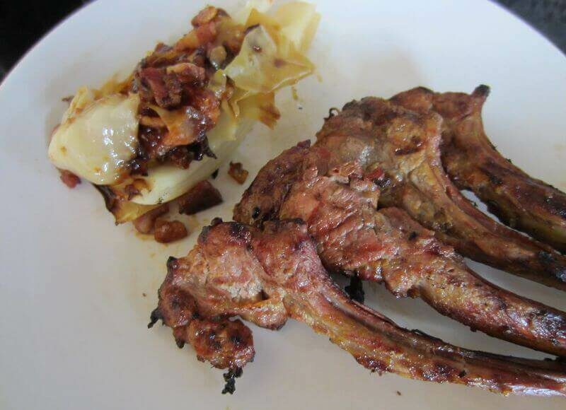 Tandoori Lammkotlett und gegrillter Weißkohl - LivingBBQ.de