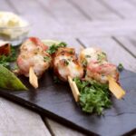 Rezept Jakobsmuscheln mit Limetten Grillmarinade Spießig gegrillte Jakobsmuscheln mit Bacon_Rezept Jakobsmuscheln mit Limetten Grillmarinade 150x150_jakobsmuscheln Jakobsmuscheln Rezept Grillen jakobsmuscheln_Rezept Jakobsmuscheln mit Limetten Grillmarinade 150x150