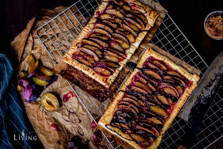 Home Page 4.2_Pflaumentarte aus Bla tterteig 9 von 16 749x500_ Einfaches Dessert - Zwetschgentarte mit Blätterteig _Pflaumentarte aus Bla tterteig 9 von 16 749x500