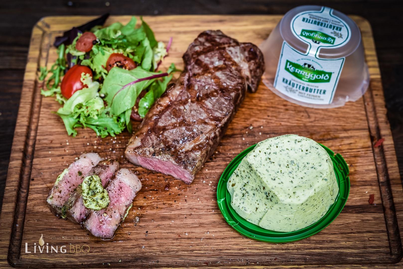 Steak Wrap mit Kräuterbutter und Salat | Living BBQ